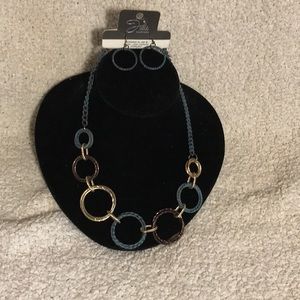 Necklace with earrings pierce